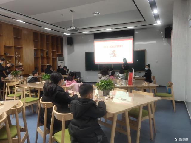 聊城中国运河文化博物馆举办腊八蒜制作体验活动